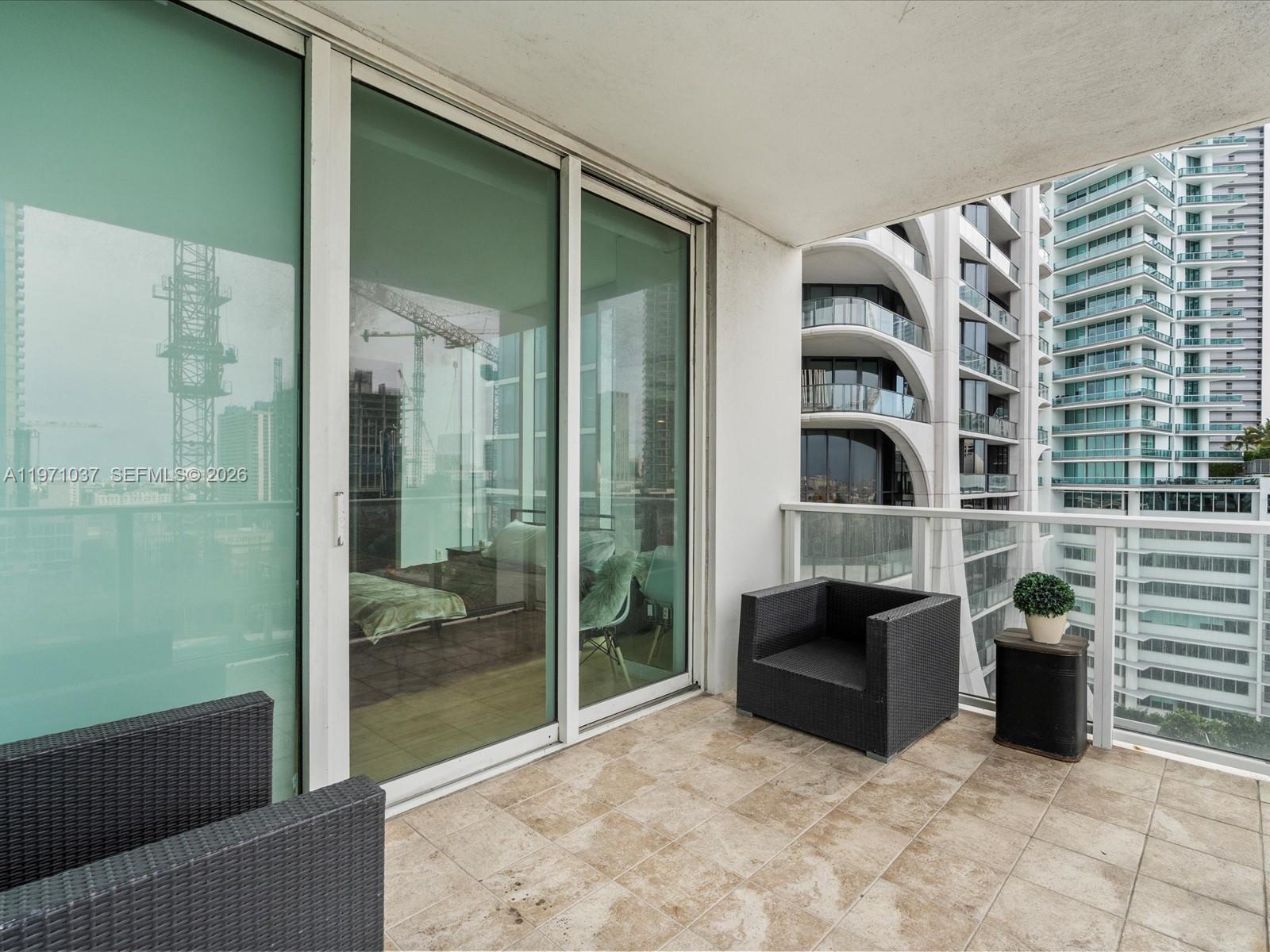 1040 Biscayne Blvd #1107 Miami, FL 33132