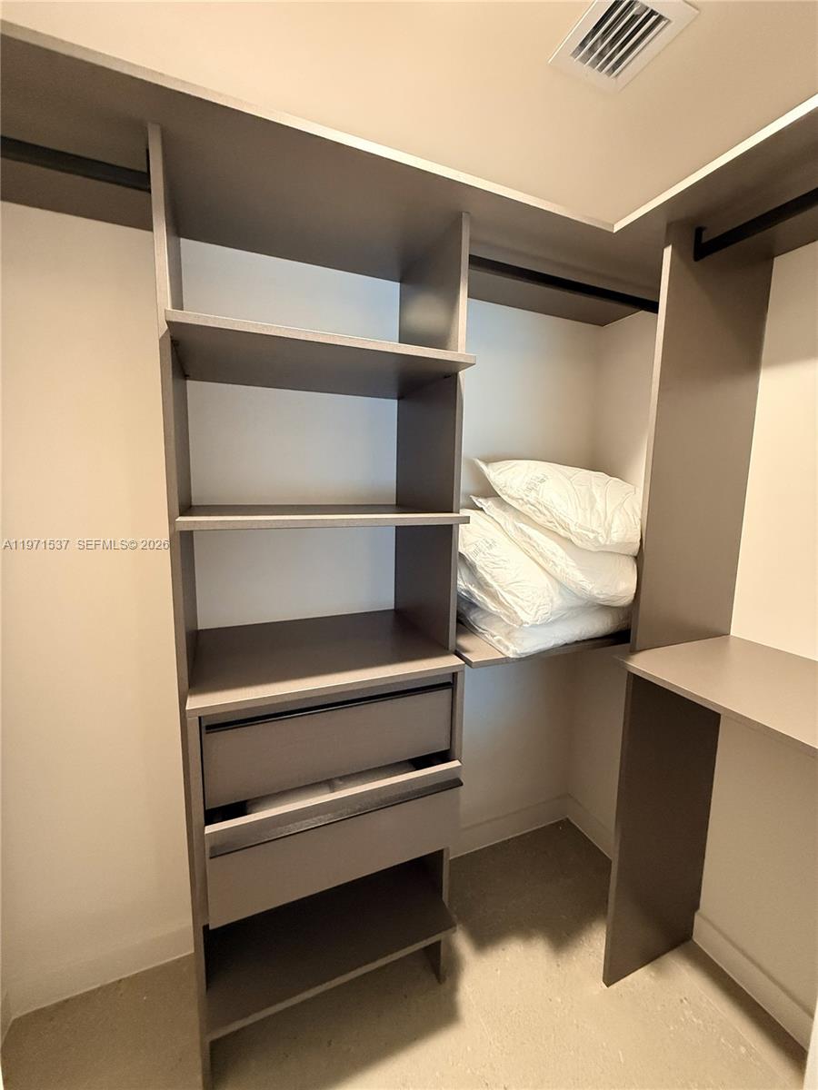 image The Crosby Miami Worldcenter11