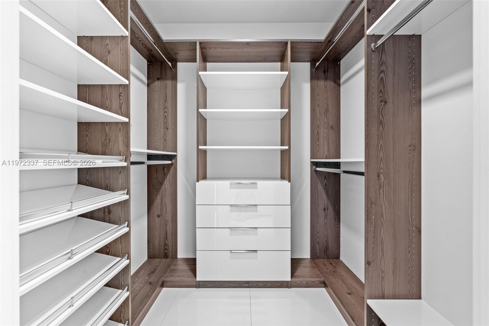 image Paramount Miami Worldcenter20