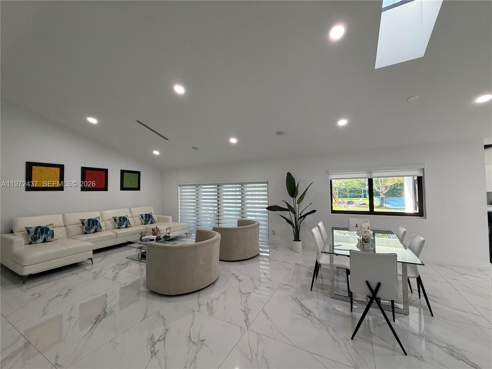 11300 NW 5th St Plantation, FL 33325