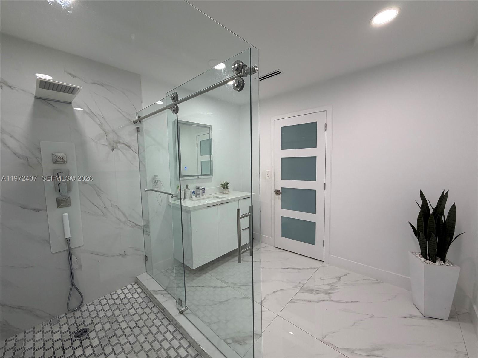 11300 NW 5th St Plantation, FL 33325