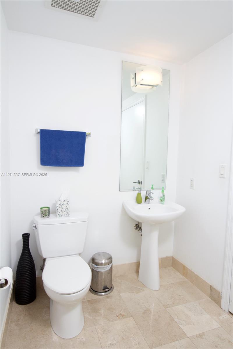 7901 Hispanola Ave #1201 North Bay Village, FL 33141