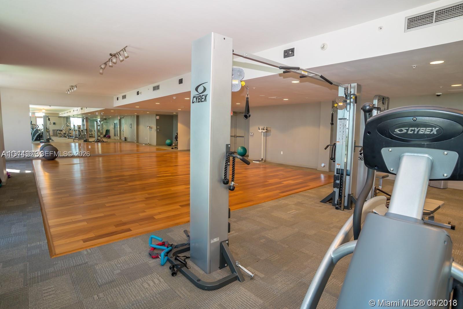 7901 Hispanola Ave #1201 North Bay Village, FL 33141