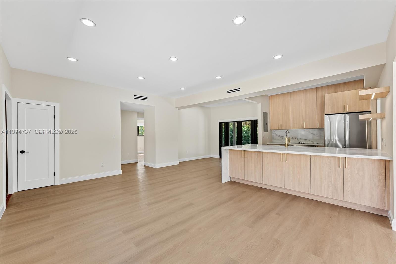 4144 Alton Rd Miami Beach, FL 33140