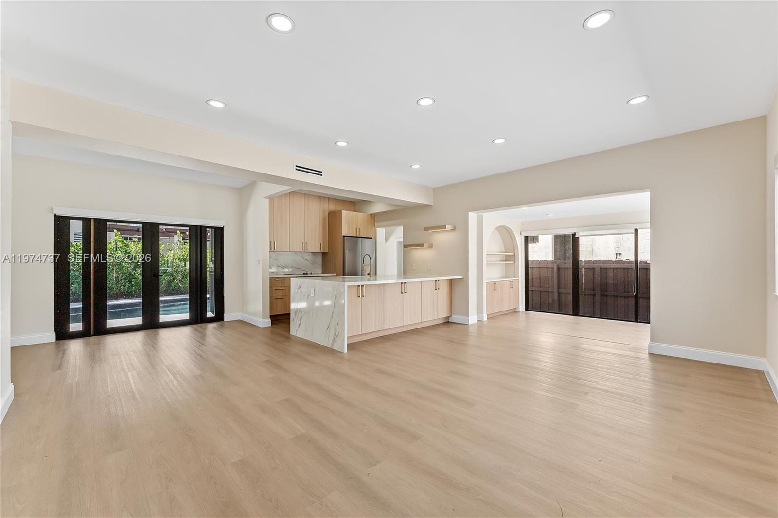 4144 Alton Rd Miami Beach, FL 33140