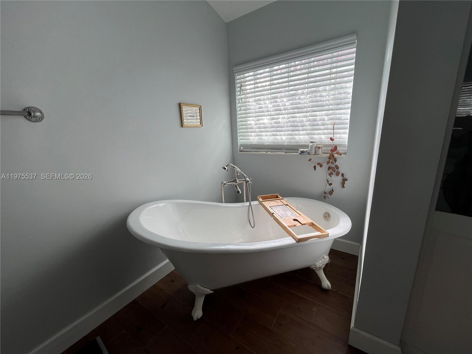 17901 NW 19th St Pembroke Pines, FL 33029