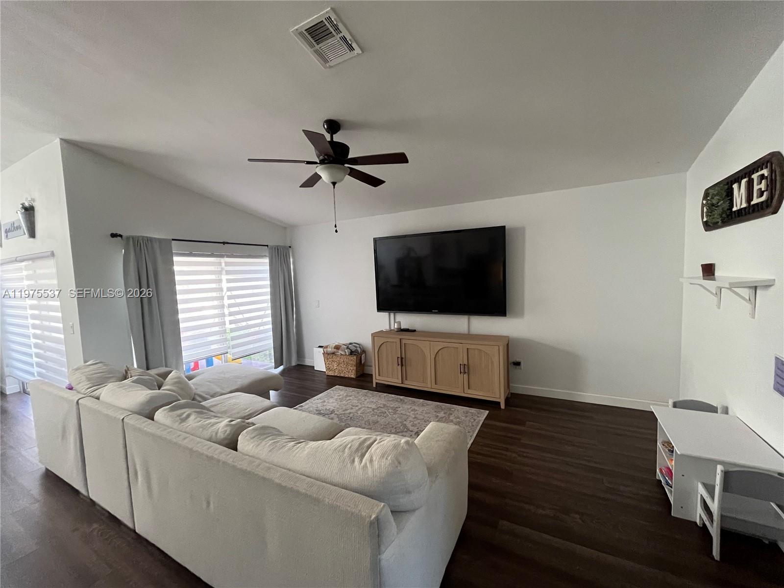 17901 NW 19th St Pembroke Pines, FL 33029