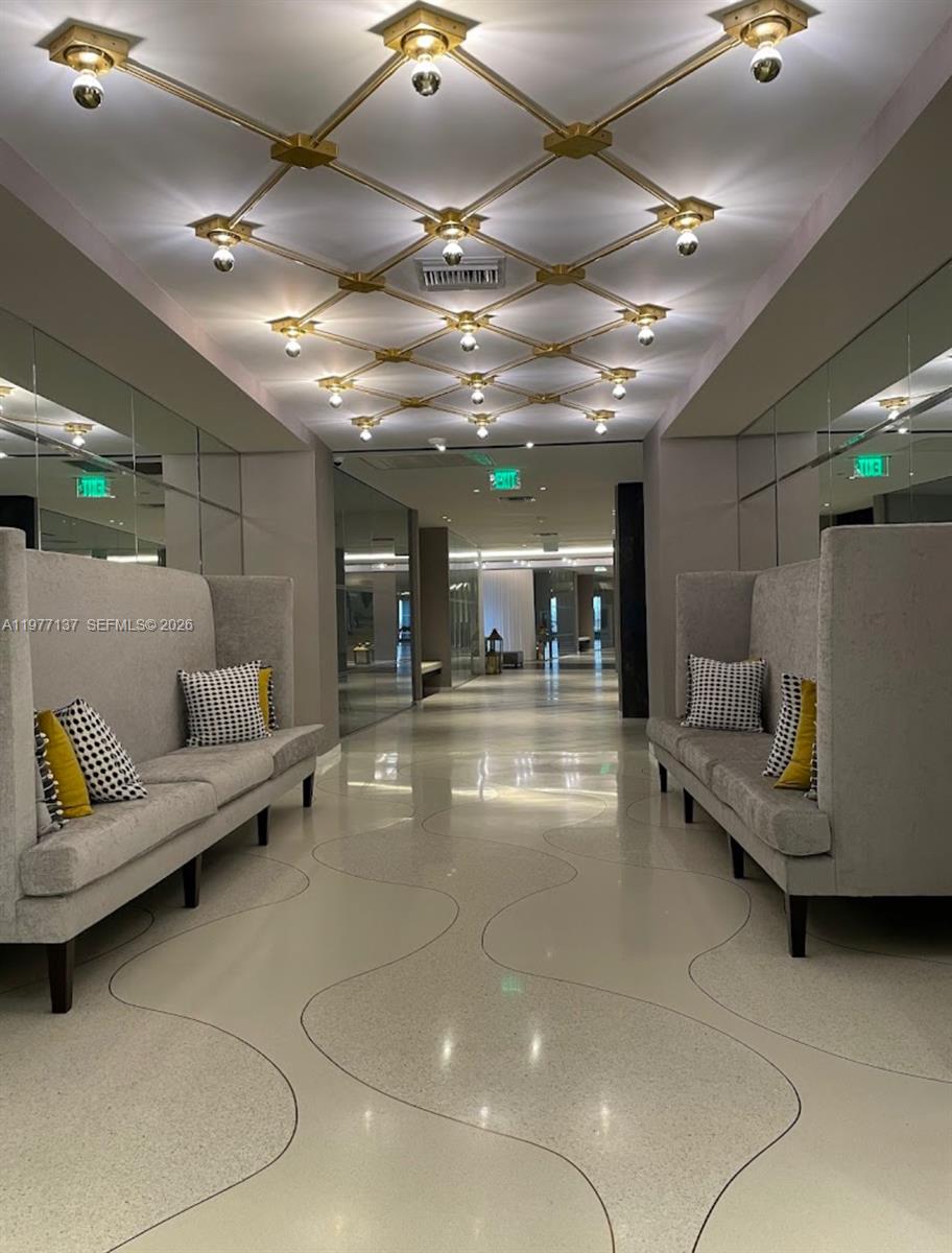 9 Island Ave #2304 Miami Beach, FL 33139