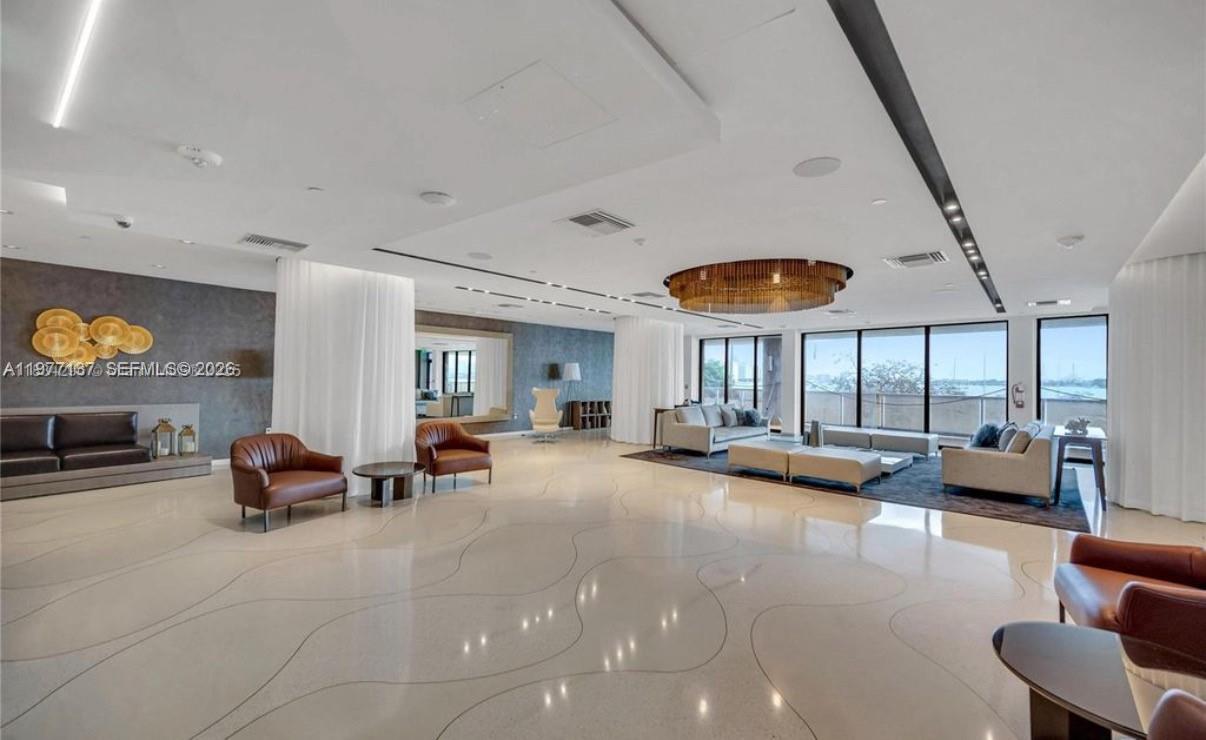 9 Island Ave #2304 Miami Beach, FL 33139