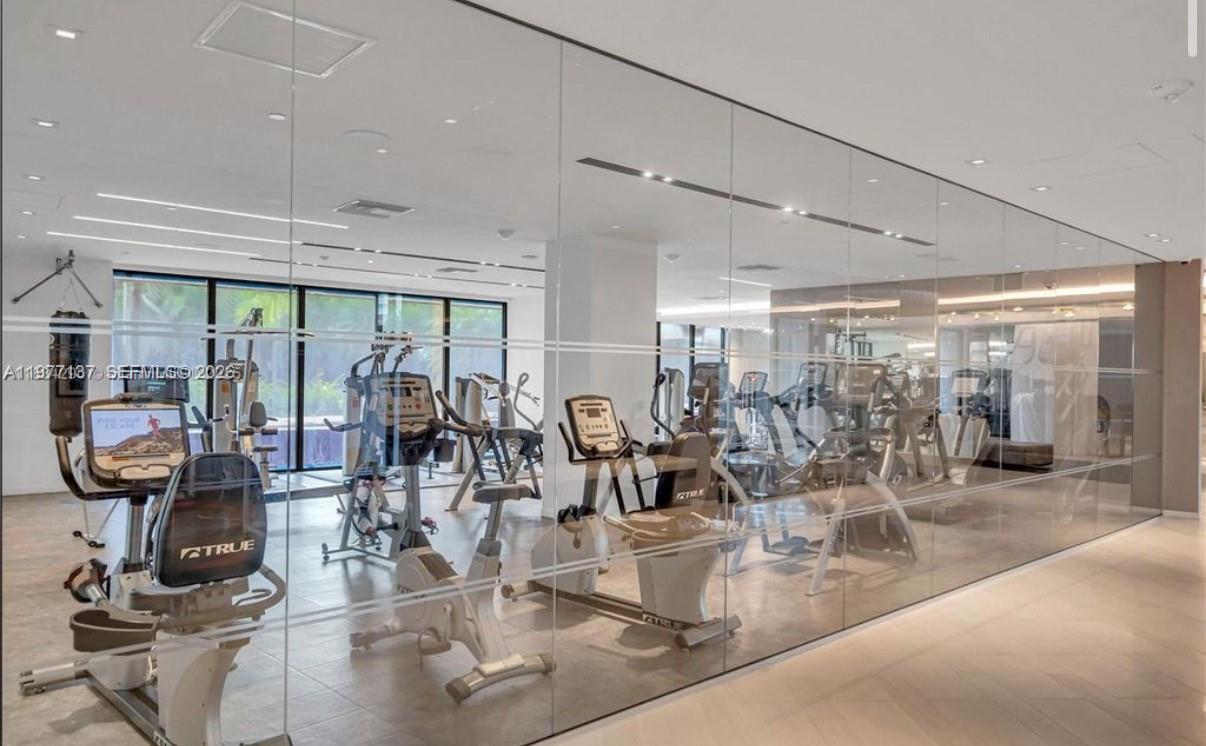 9 Island Ave #2304 Miami Beach, FL 33139