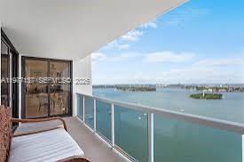 9 Island Ave #2304 Miami Beach, FL 33139
