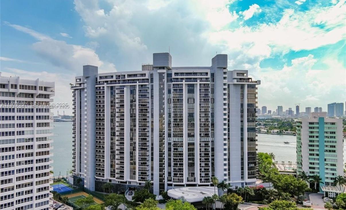 9 Island Ave #2304 Miami Beach, FL 33139