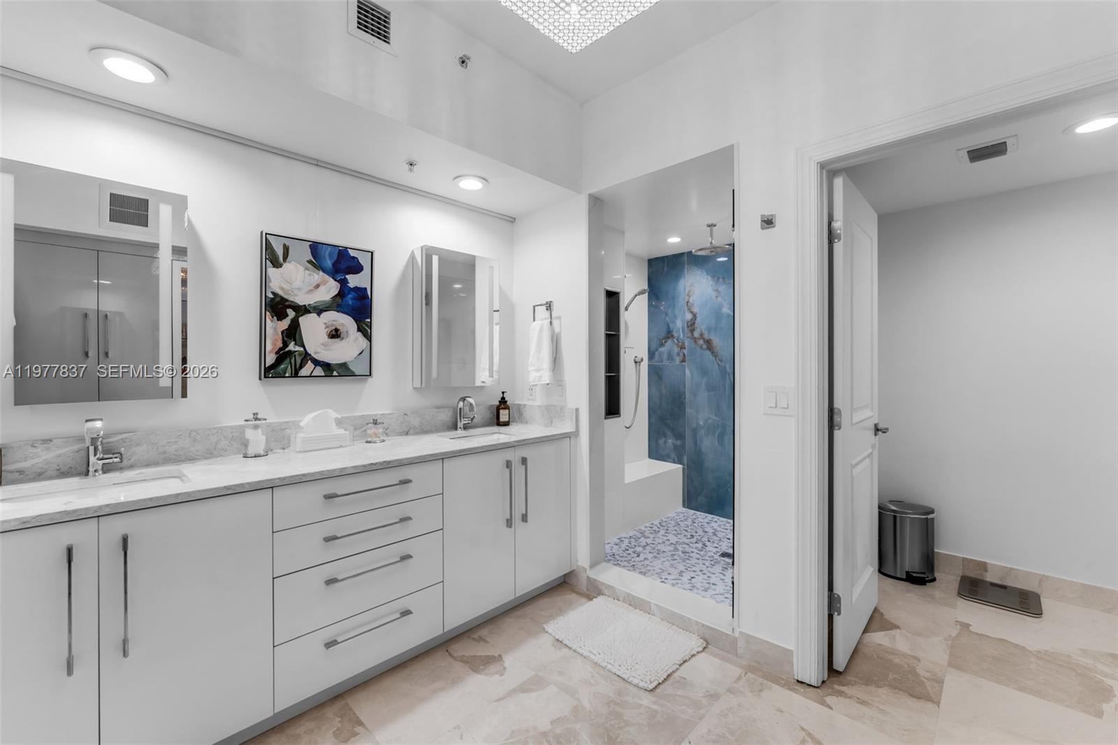 333 Las Olas Way #2505 Fort Lauderdale, FL 33301