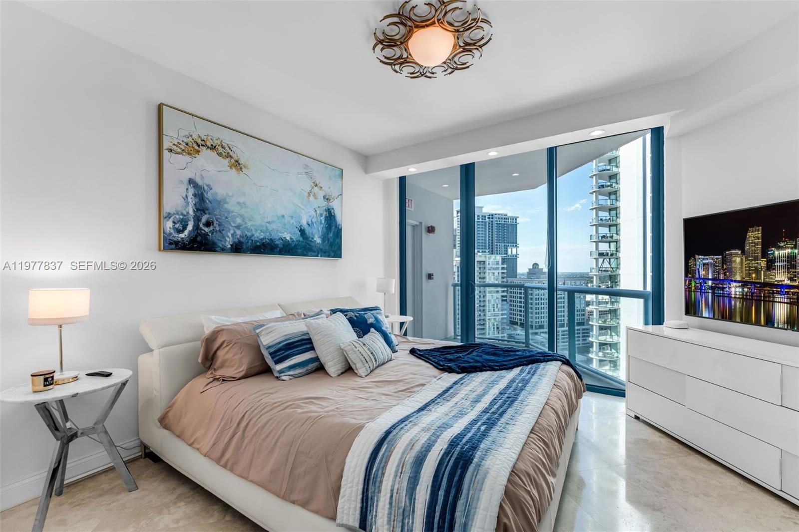 333 Las Olas Way #2505 Fort Lauderdale, FL 33301