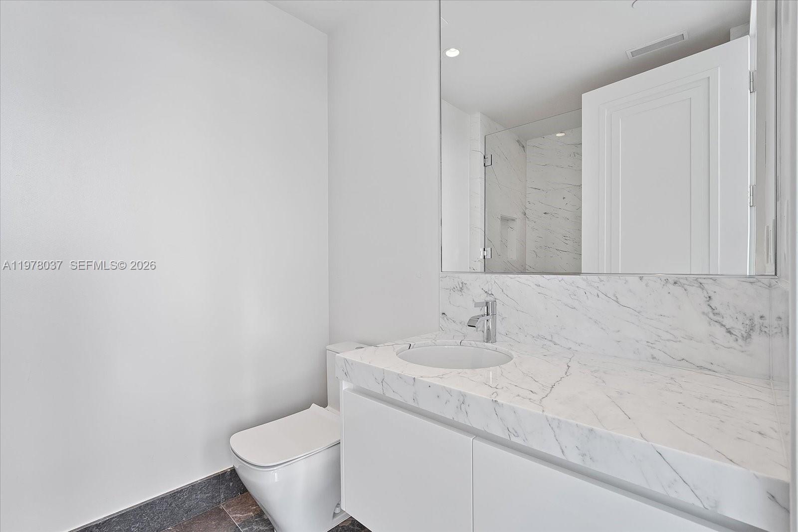 17901 Collins Ave #1506 Sunny Isles Beach, FL 33160