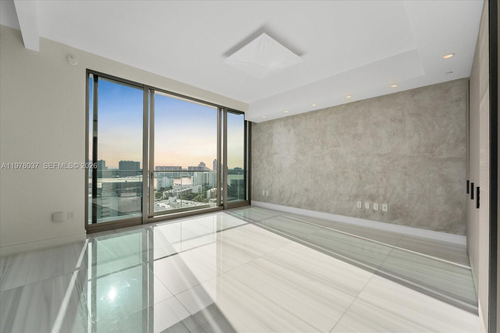 17901 Collins Ave #1506 Sunny Isles Beach, FL 33160