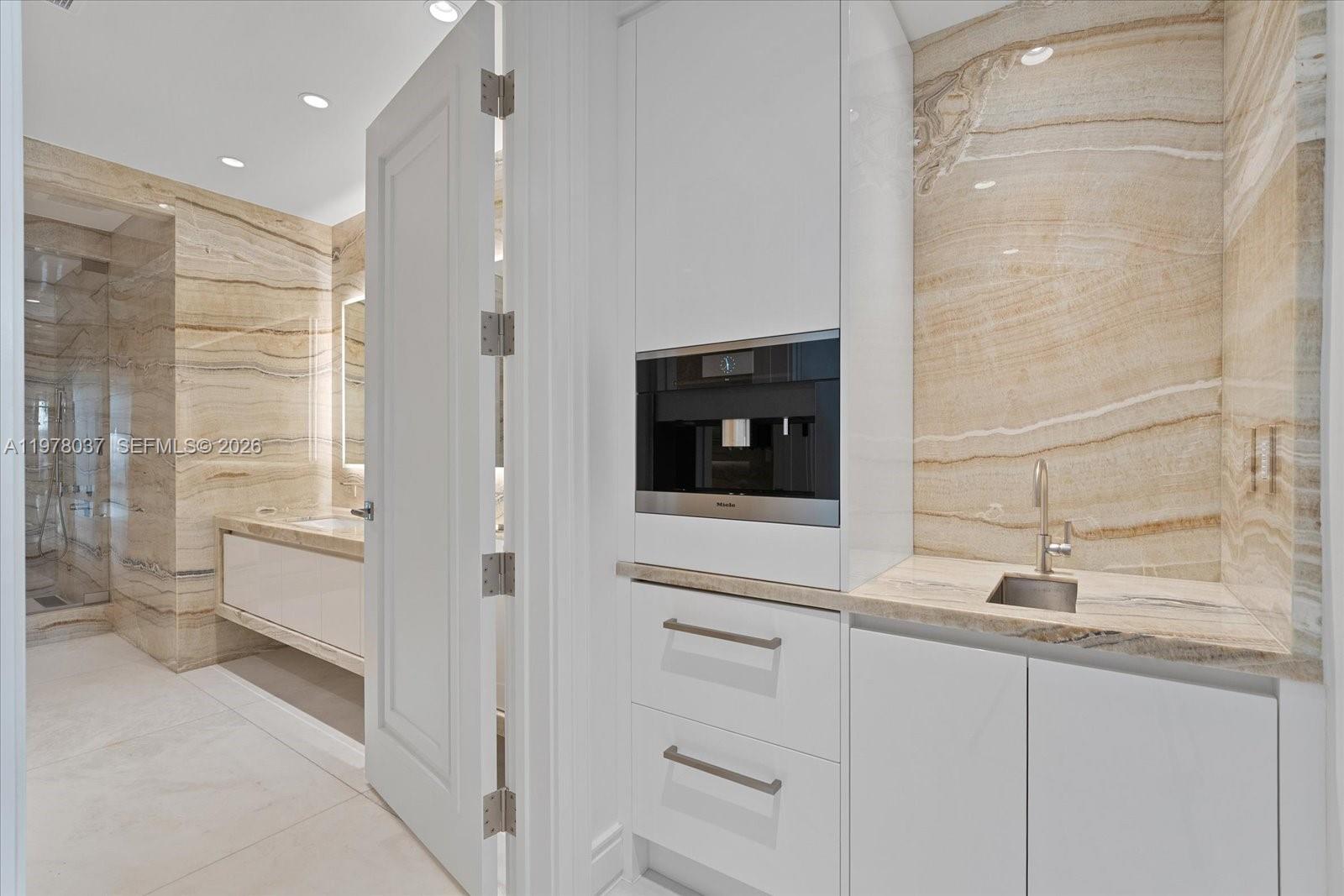 17901 Collins Ave #1506 Sunny Isles Beach, FL 33160