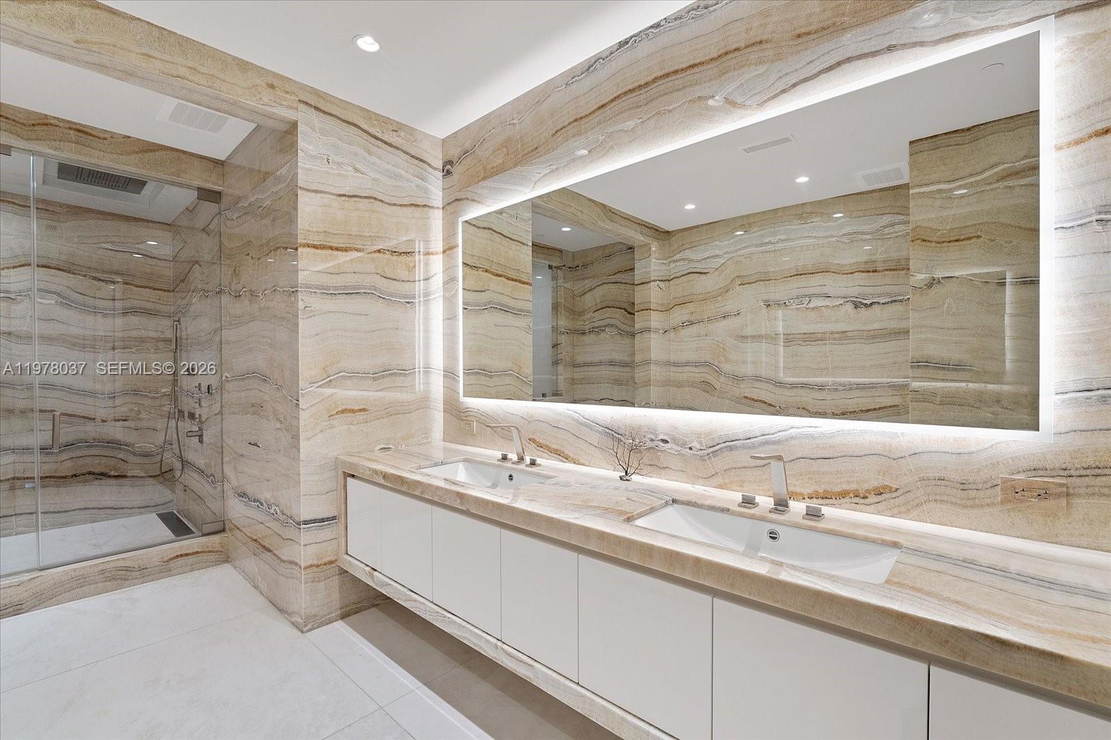 17901 Collins Ave #1506 Sunny Isles Beach, FL 33160