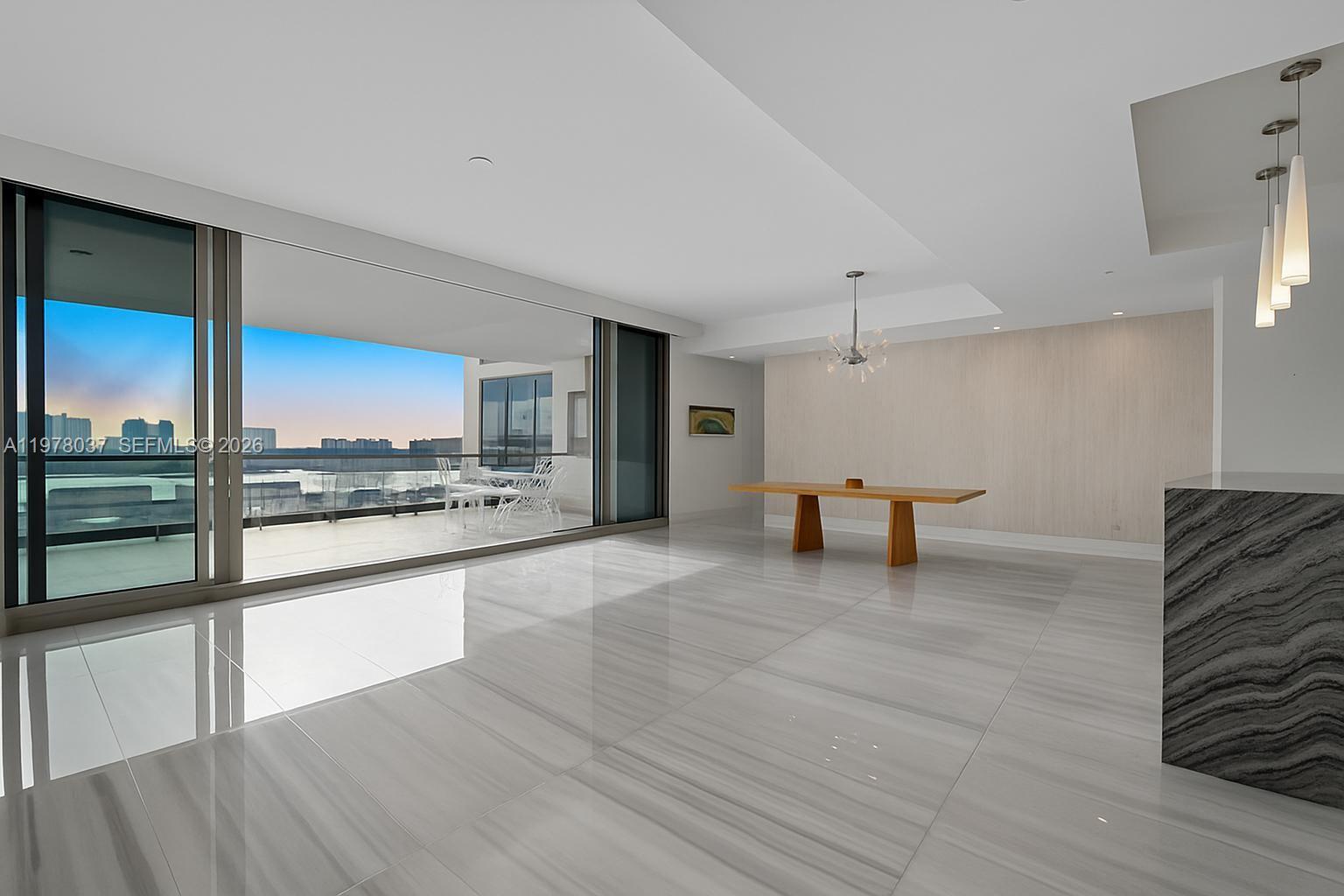 17901 Collins Ave #1506 Sunny Isles Beach, FL 33160