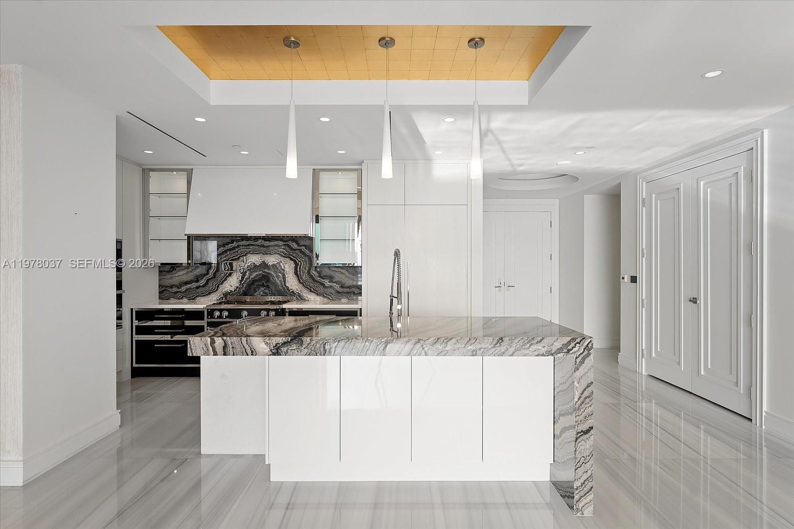 17901 Collins Ave #1506 Sunny Isles Beach, FL 33160