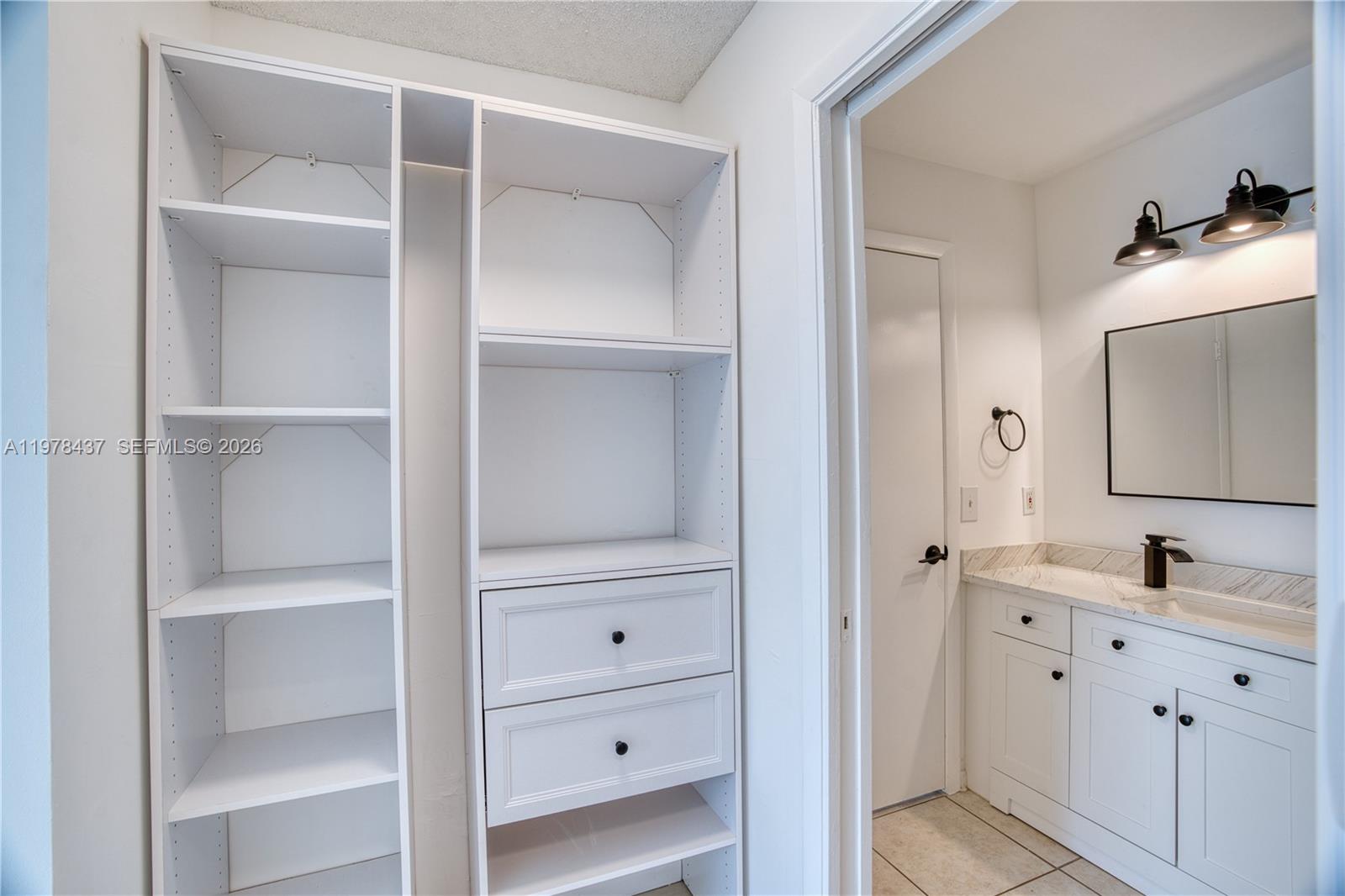 10829 NW 3rd Ct #B12L Pembroke Pines, FL 33026