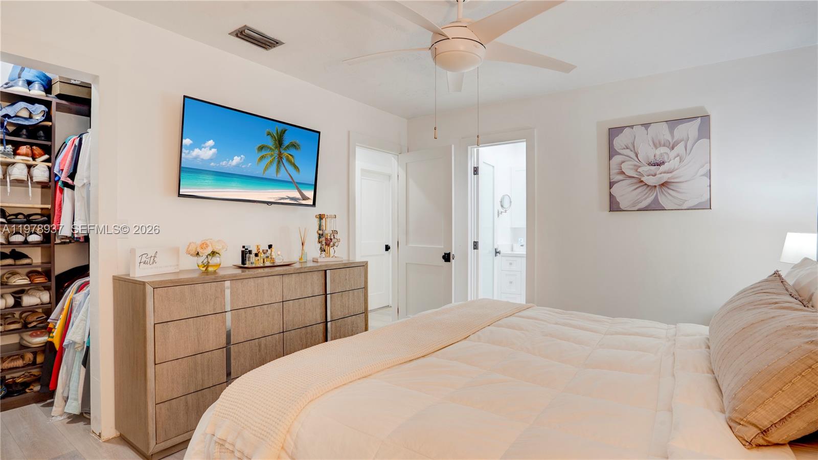 9311 Sterling Dr Cutler Bay, FL 33157