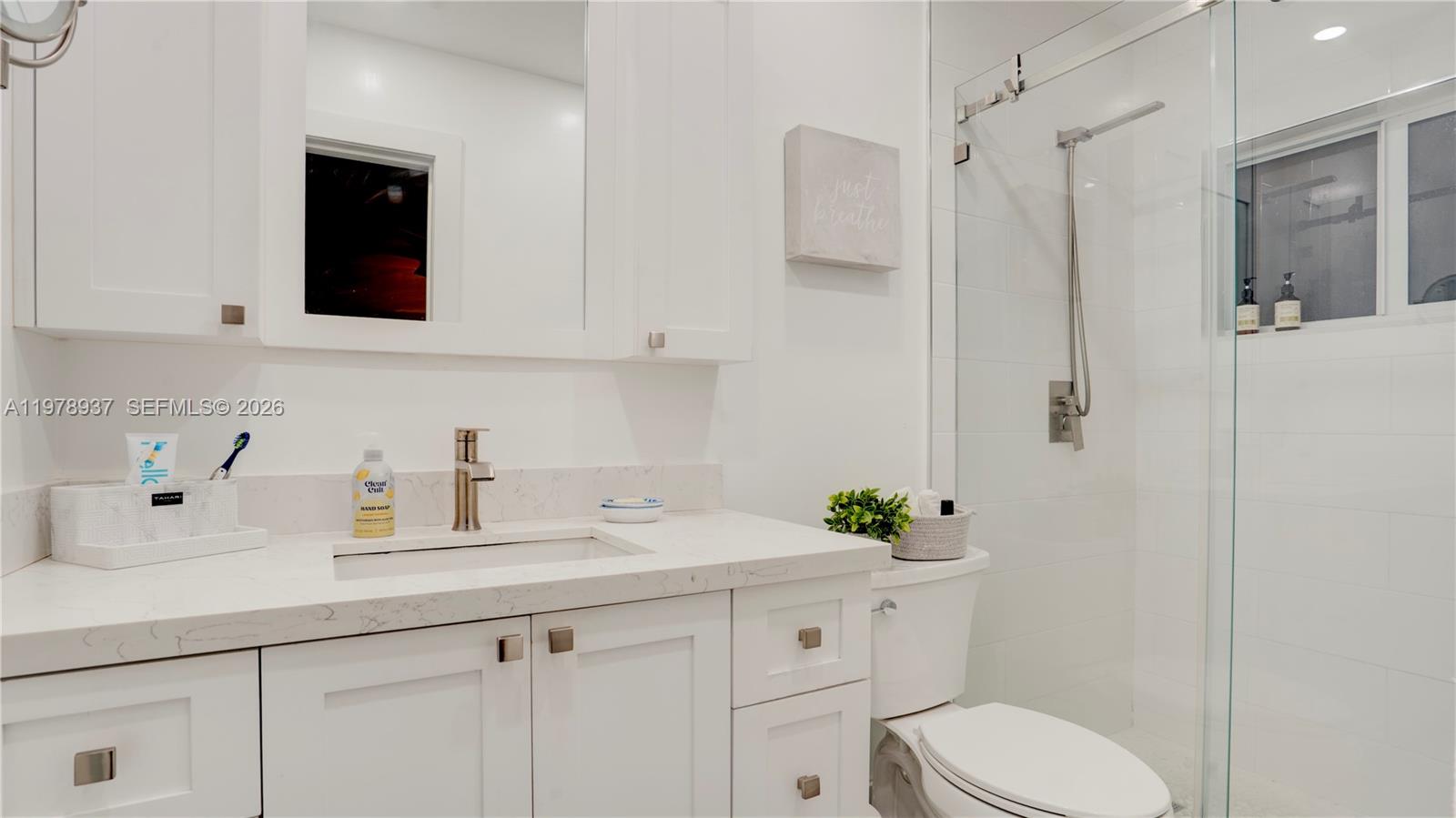 9311 Sterling Dr Cutler Bay, FL 33157