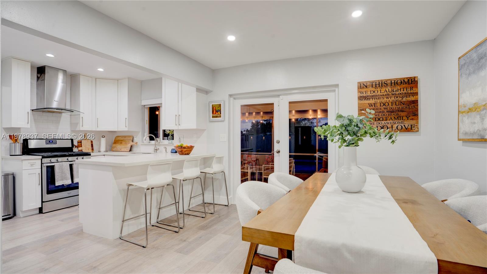 9311 Sterling Dr Cutler Bay, FL 33157