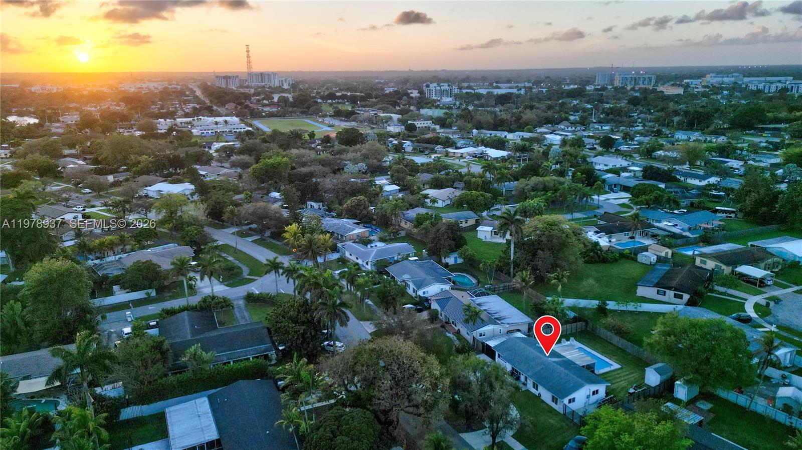 9311 Sterling Dr Cutler Bay, FL 33157