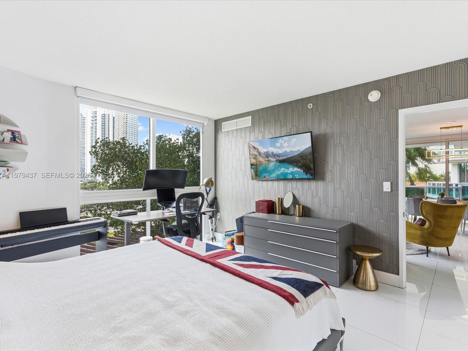 200 Sunny Isles Blvd #2-702 Sunny Isles Beach, FL 33160