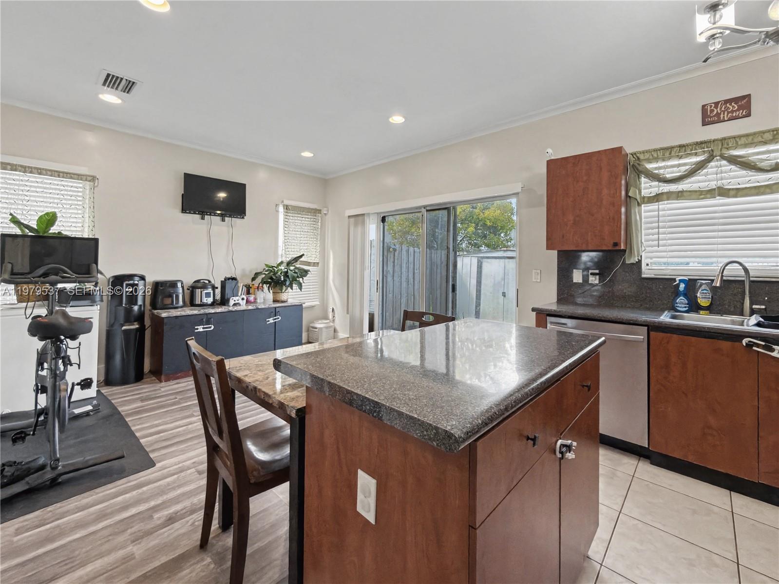 3070 SE 17th Ave Homestead, FL 33035