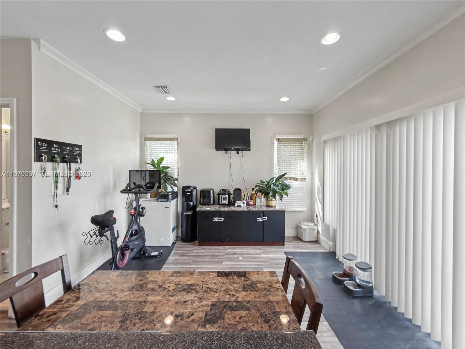 3070 SE 17th Ave Homestead, FL 33035