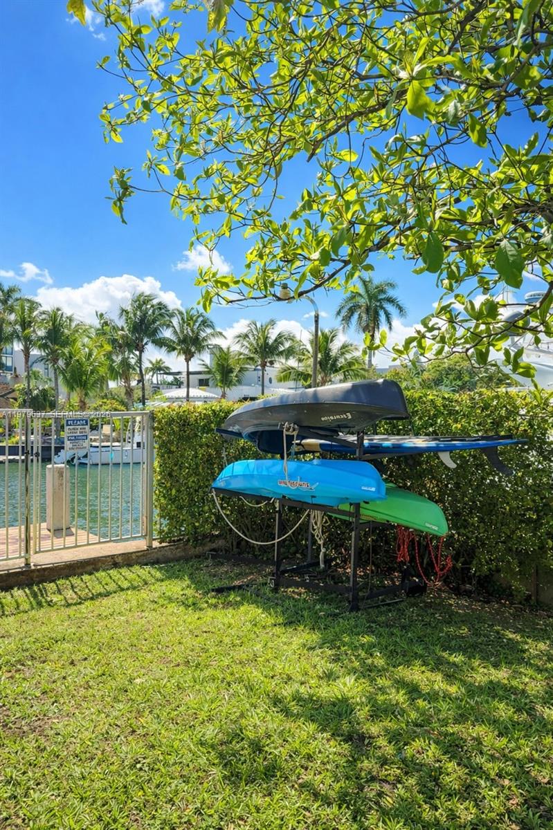 860 NE 78th St #207 Miami, FL 33138