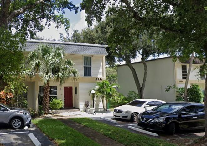 3331 Farragut St #8H