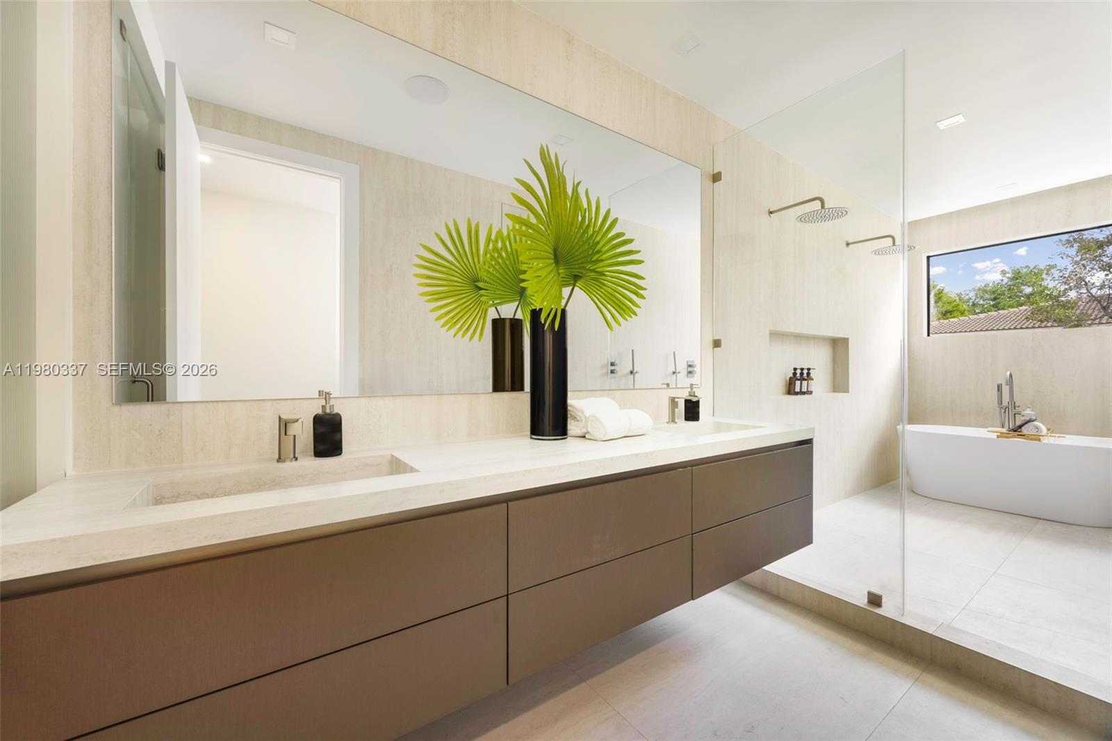 3113 Elizabeth St Miami, FL 33133