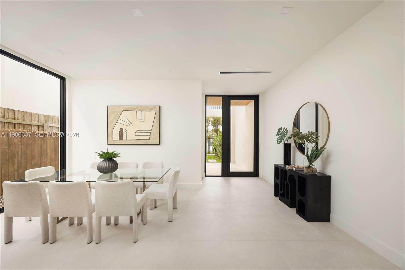 3113 Elizabeth St Miami, FL 33133