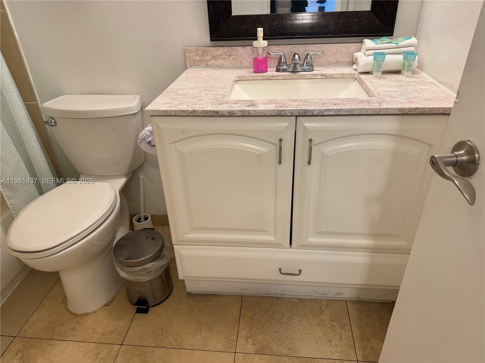 5445 Collins Ave #627 Miami Beach, FL 33140