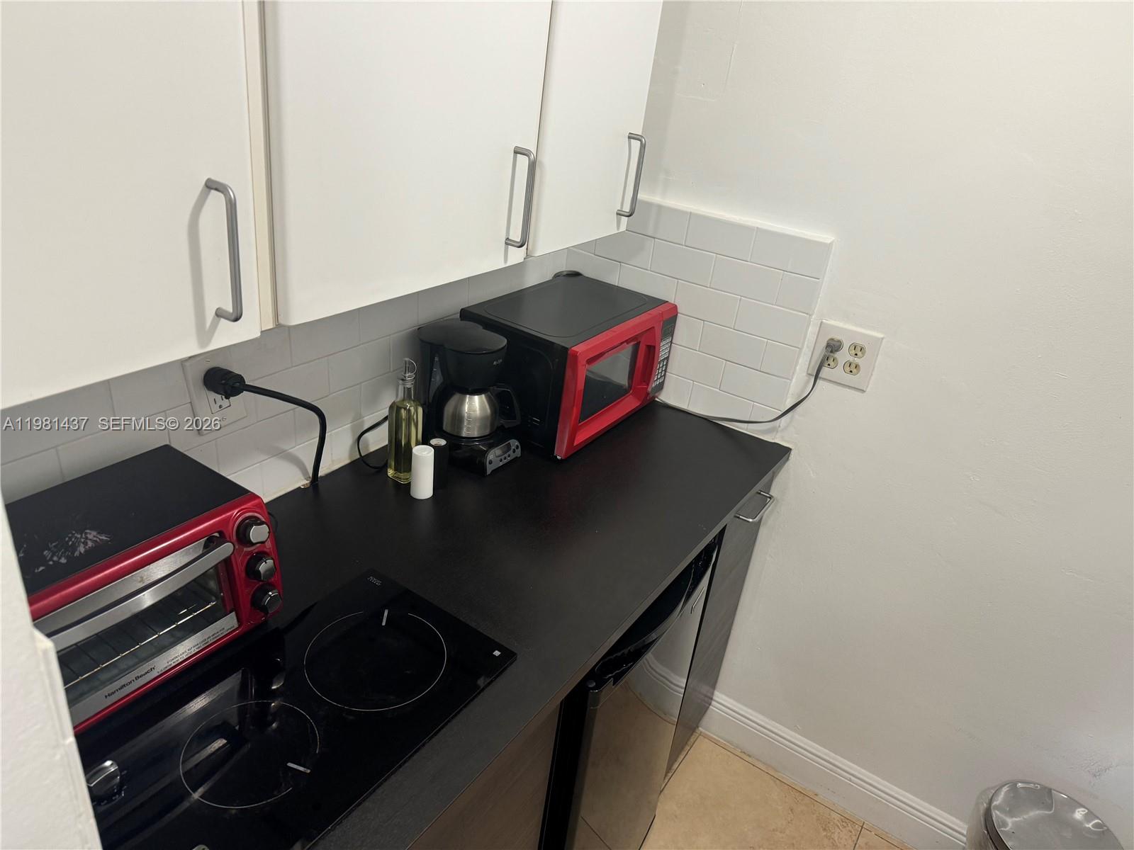 5445 Collins Ave #627 Miami Beach, FL 33140