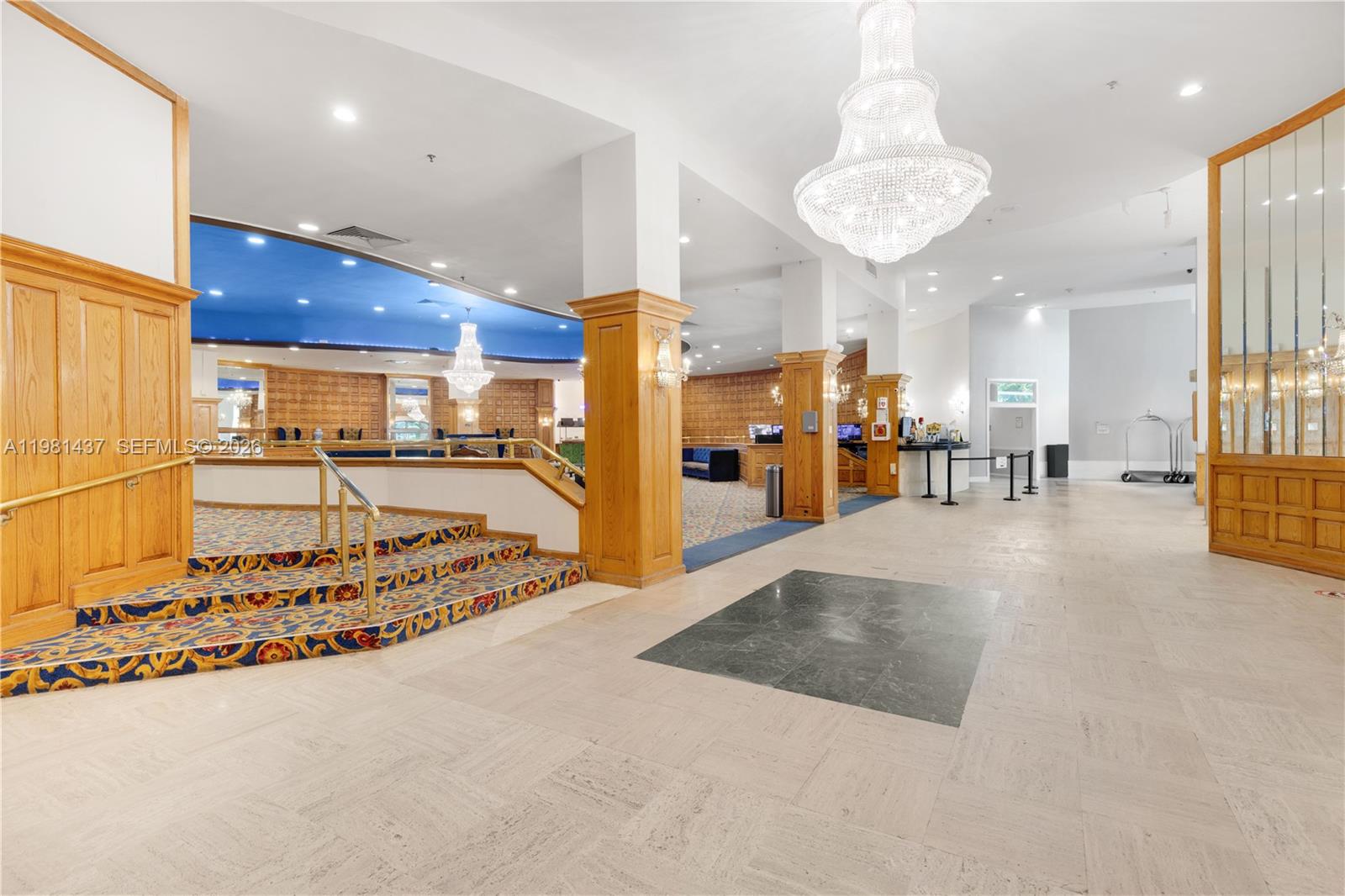 5445 Collins Ave #627 Miami Beach, FL 33140