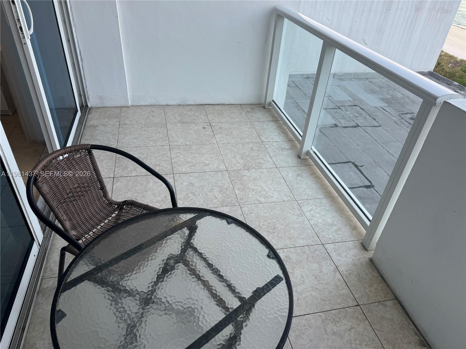 5445 Collins Ave #627 Miami Beach, FL 33140