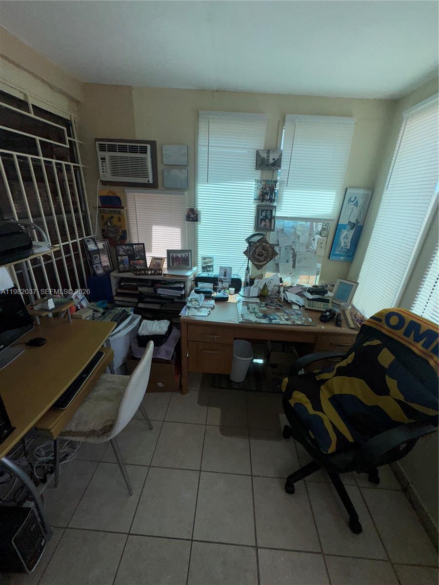 13464 SW 11th Ter Miami, FL 33184