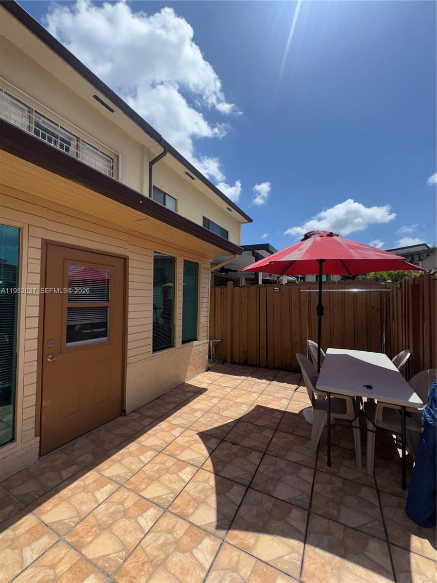 13464 SW 11th Ter Miami, FL 33184