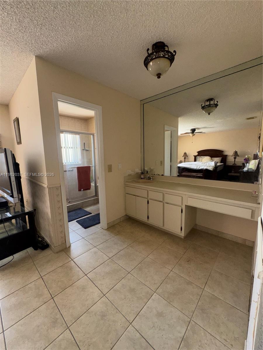 13464 SW 11th Ter Miami, FL 33184