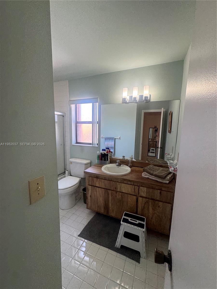 13464 SW 11th Ter Miami, FL 33184