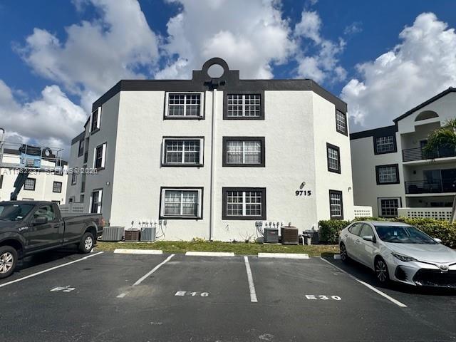 9715 Fontainebleau Blvd #E103 Miami, FL 33172