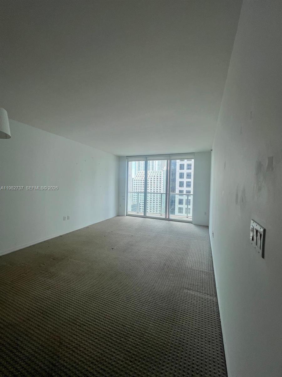 500 Brickell Ave #2904 Miami, FL 33131