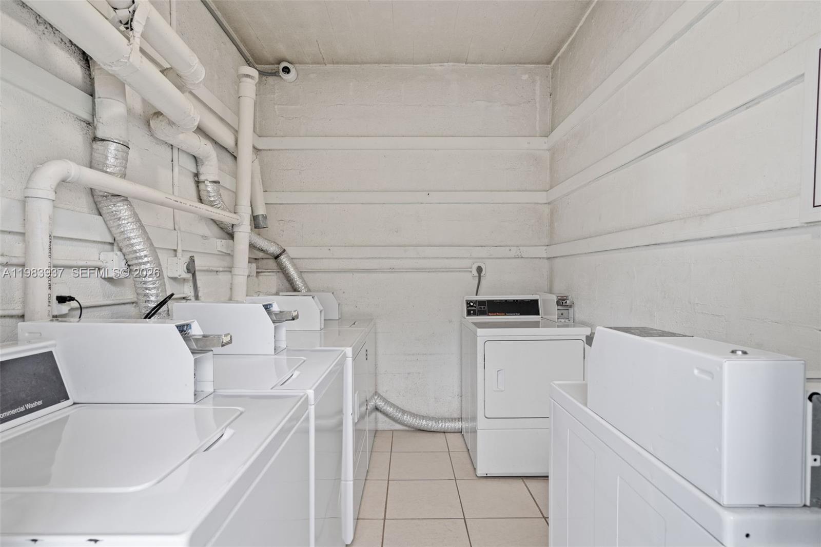 1185 Marseille Dr #202 Miami Beach, FL 33141