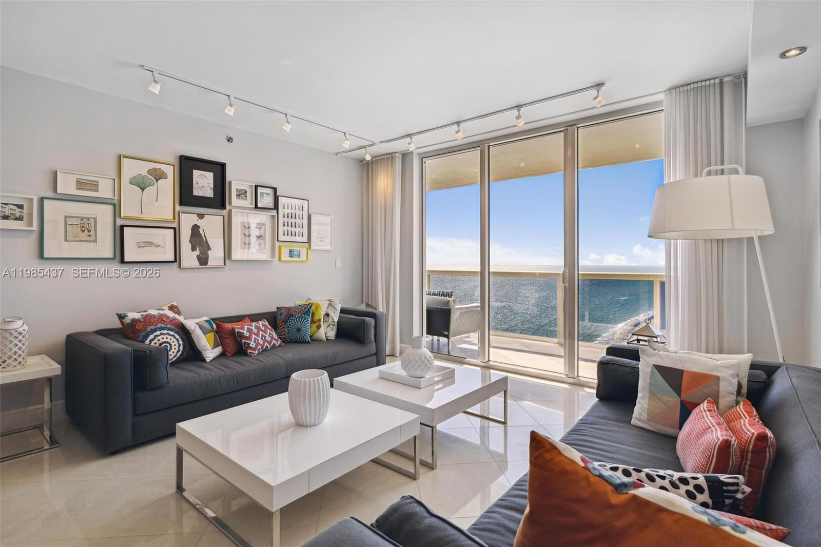 1830 S Ocean Dr #2703 Hallandale Beach, FL 33009