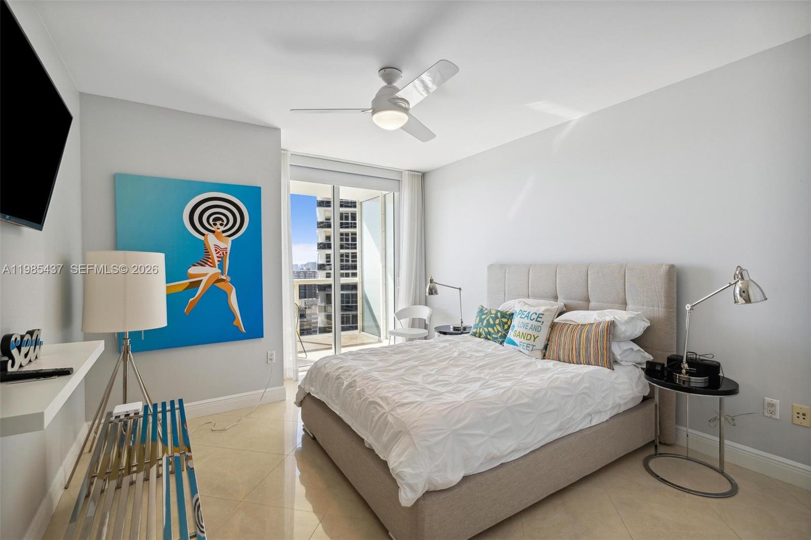 1830 S Ocean Dr #2703 Hallandale Beach, FL 33009