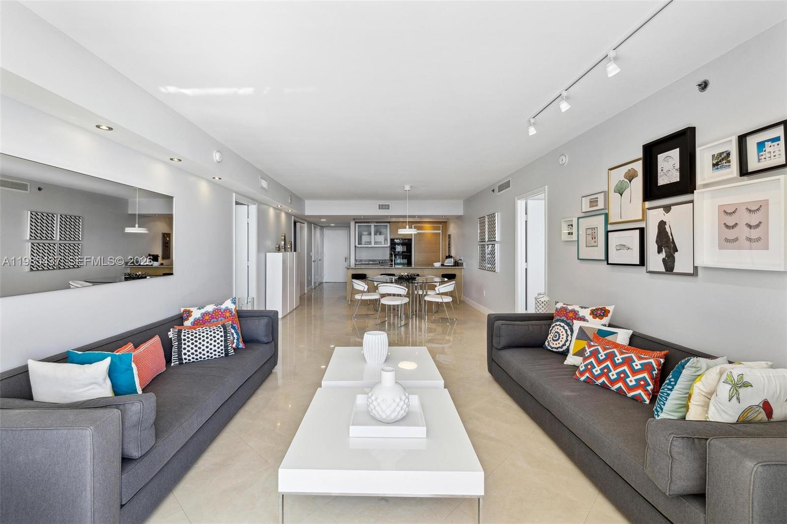 1830 S Ocean Dr #2703 Hallandale Beach, FL 33009